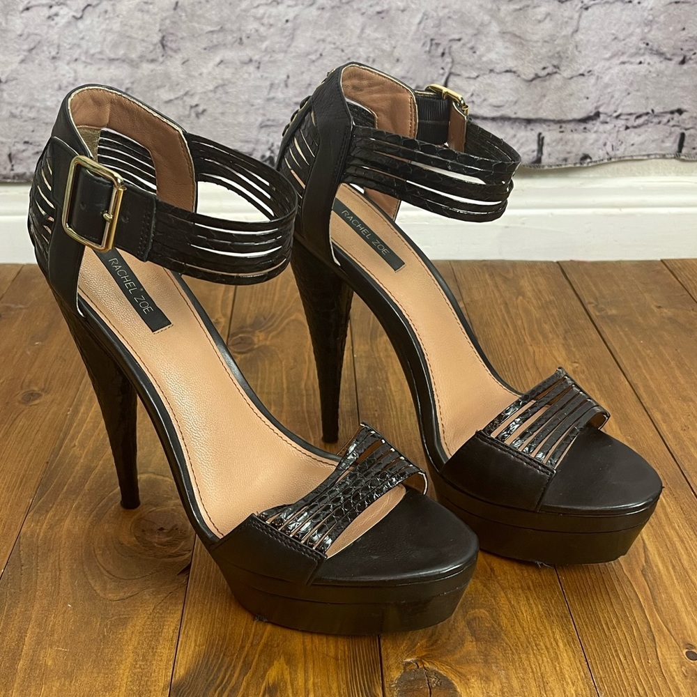 Rachel Zoe Black platform stilettos with snakeskin details size 9.5